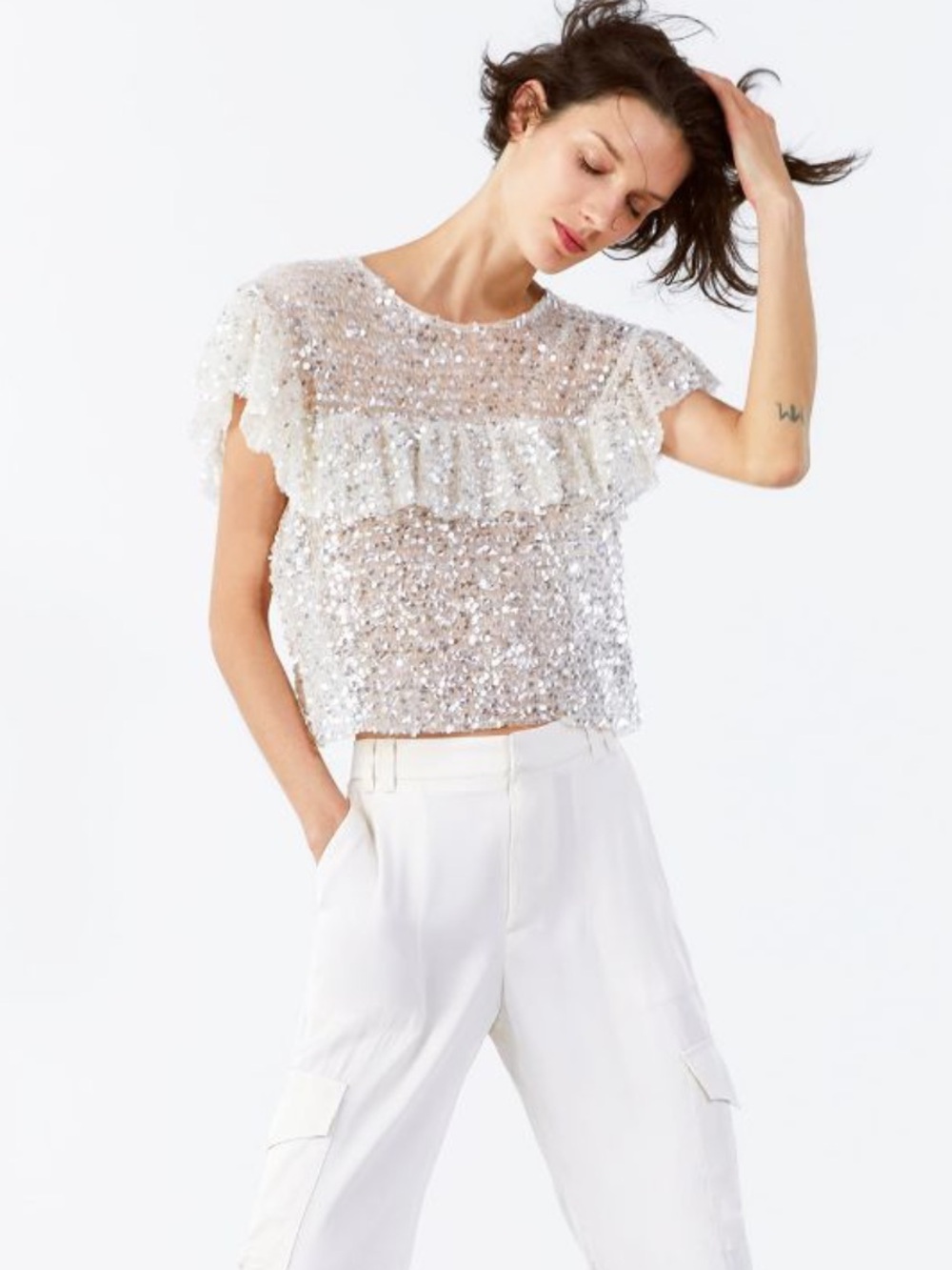 Zara Ivory Ruffle Crop Tee Sz M